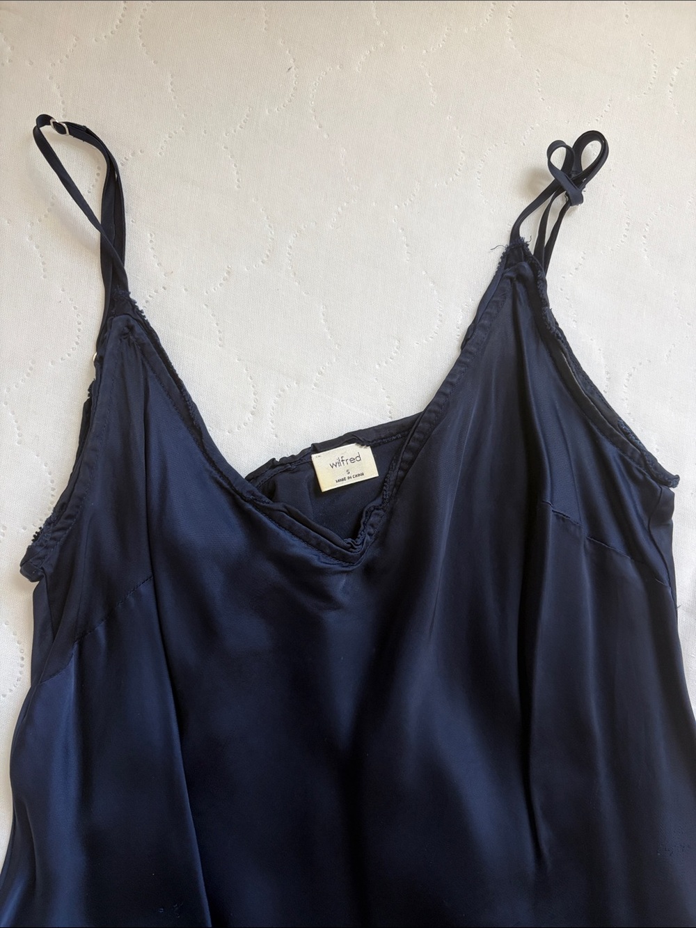 Aritzia Wilfred Navy Satin Slip Cami - Small